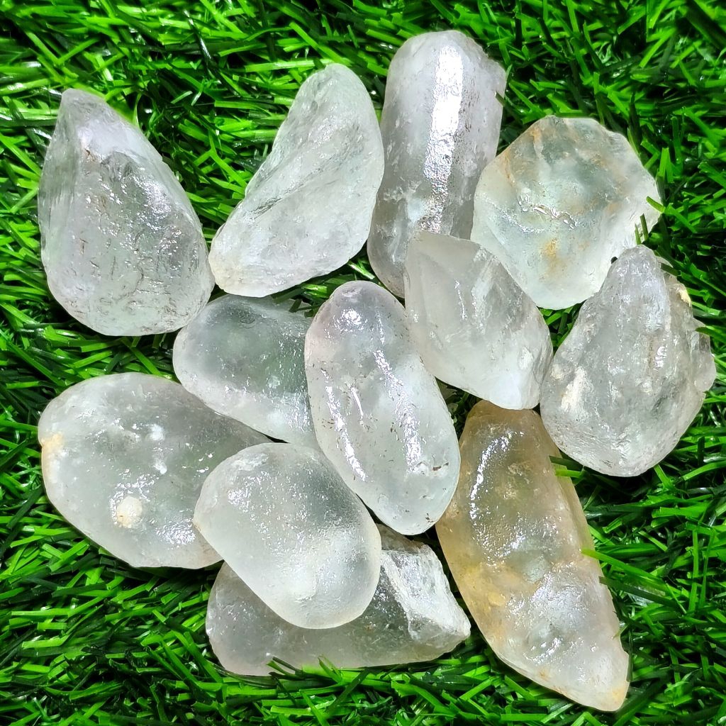 Batu Kinyanh Air Bangka / Natural Ice Quartz / Natural Rough / Kinyang Air Bangka Belitung Asli