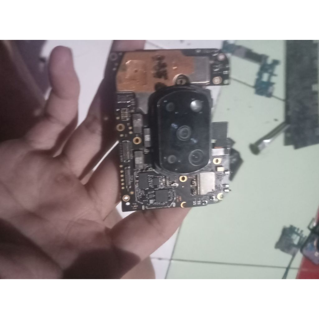 mesin Poco X3 Pro ram 8+3/256gb Nyala Minus kamera gagal