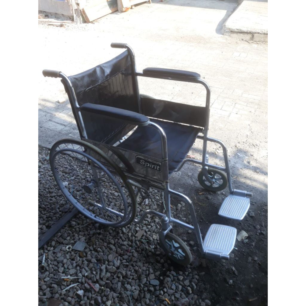 Kursi roda seken / kursi roda corona murah / kursi roda bekas siap pakai