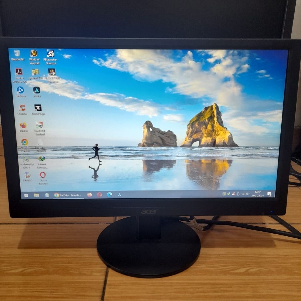 lcd/led Monitor 16 inch Merk Acer Normal Lengkap kabel power dan Kabel VGA