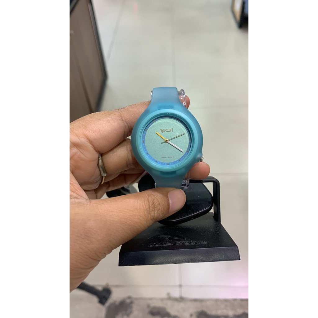 JAM TANGAN WANITA RIPCURL ORIGINAL DISKON