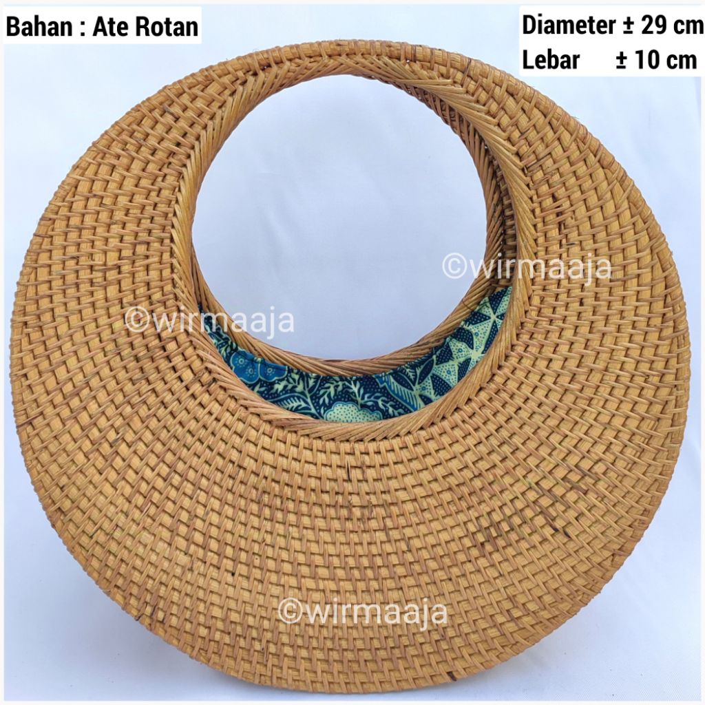 Tas Rotan Bulat Bulan Sabit Polos Kualitas Super