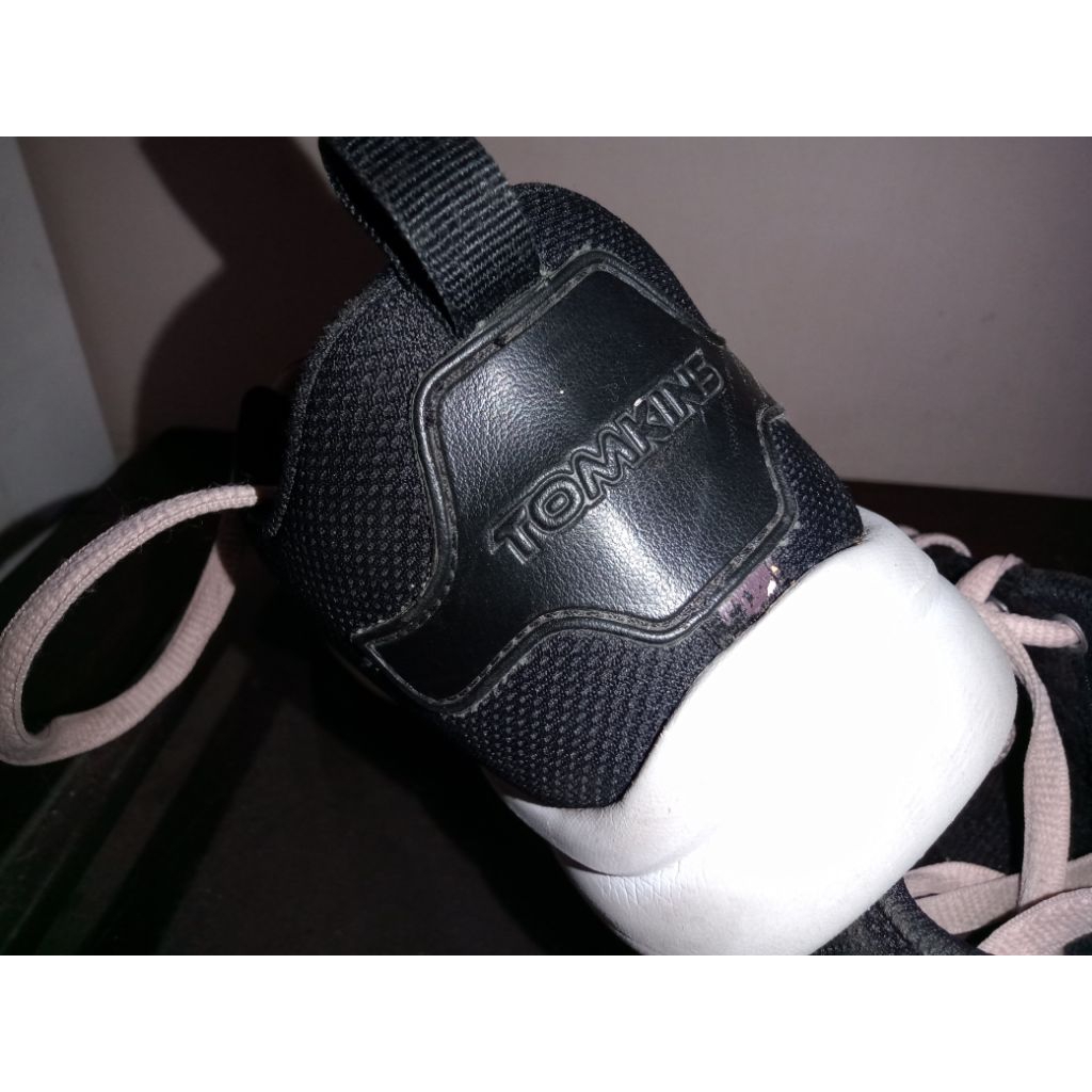 preloved sepatu anak tomkins size36