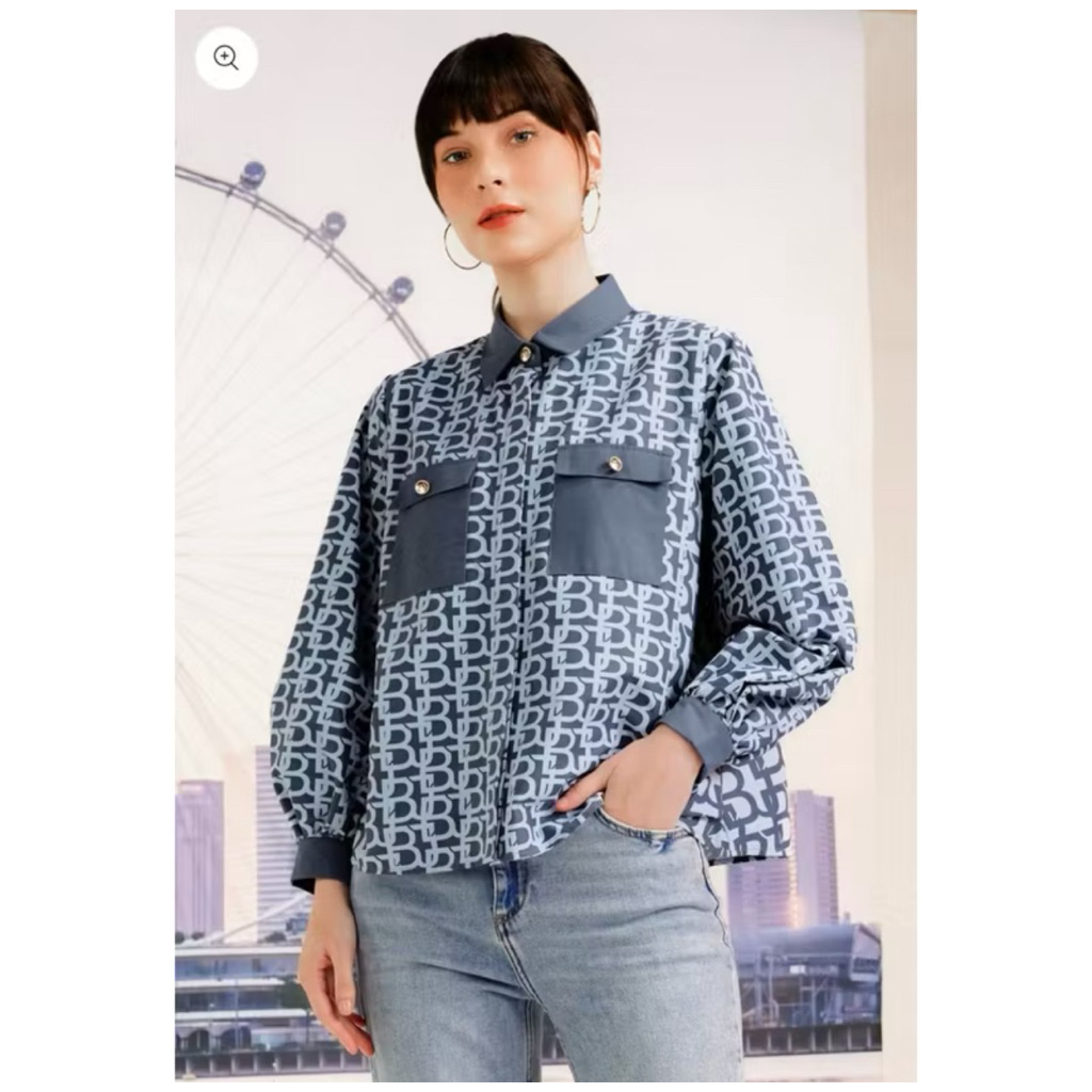 Benang jarum monogram