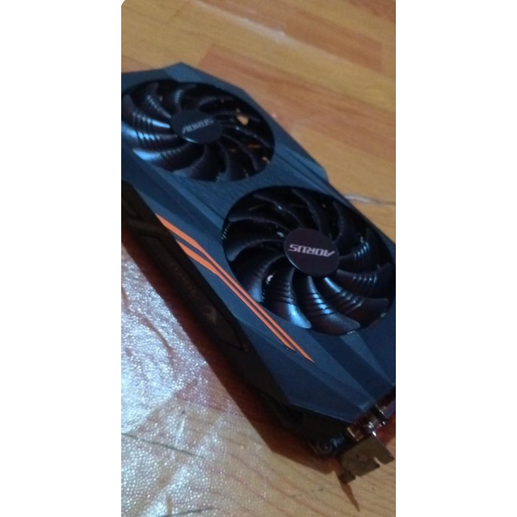 RX 570 4gb Aorus second