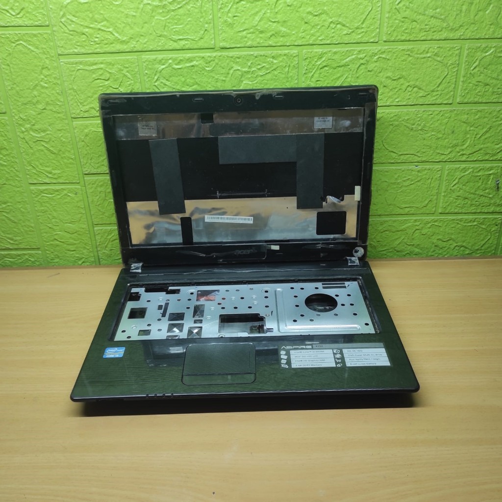 Kesing Casing Case Laptop Acer 4752 4752Z 4752G 4750 4750Z