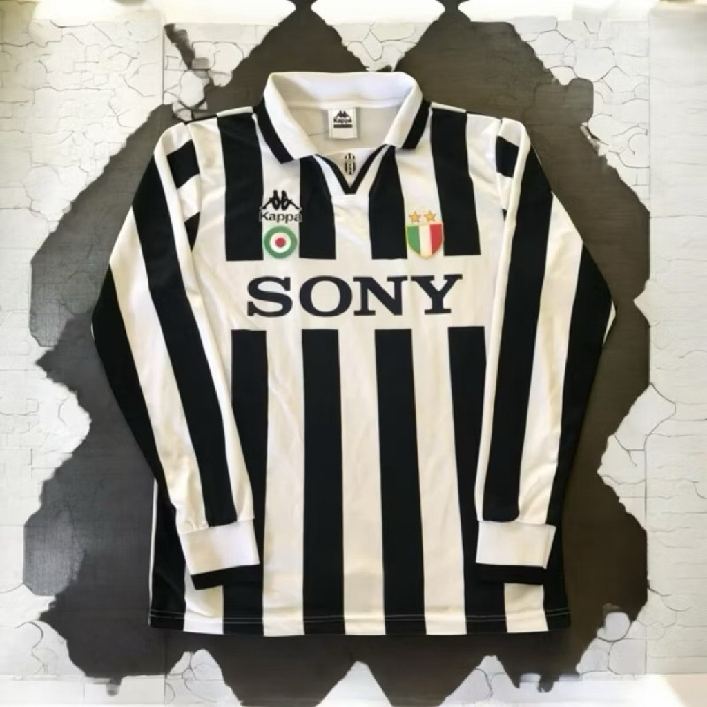 Jersey Bola Retro Juventus SONY 1996 Longsleeve