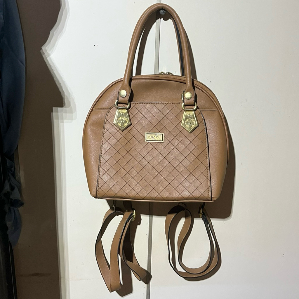 Preloved tas emqyu warna coklat walnut