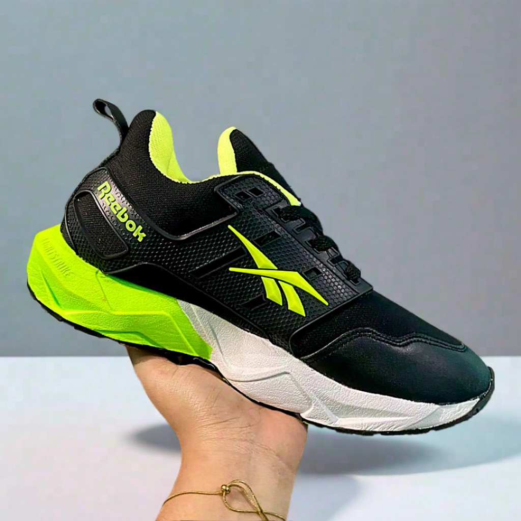 SEPATU RUNNING REEBOK HITAM STABILO