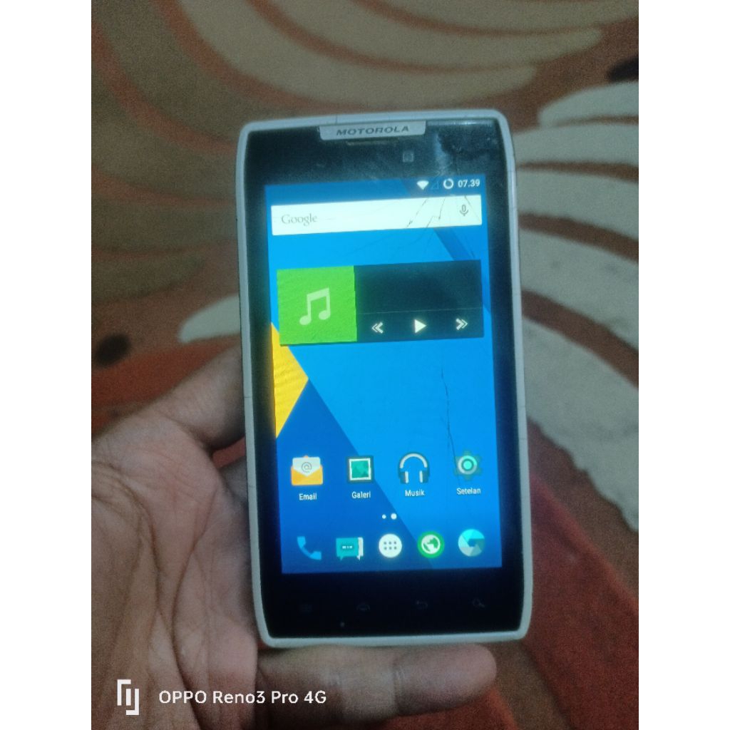 Motorola razr  xt910 langka minus