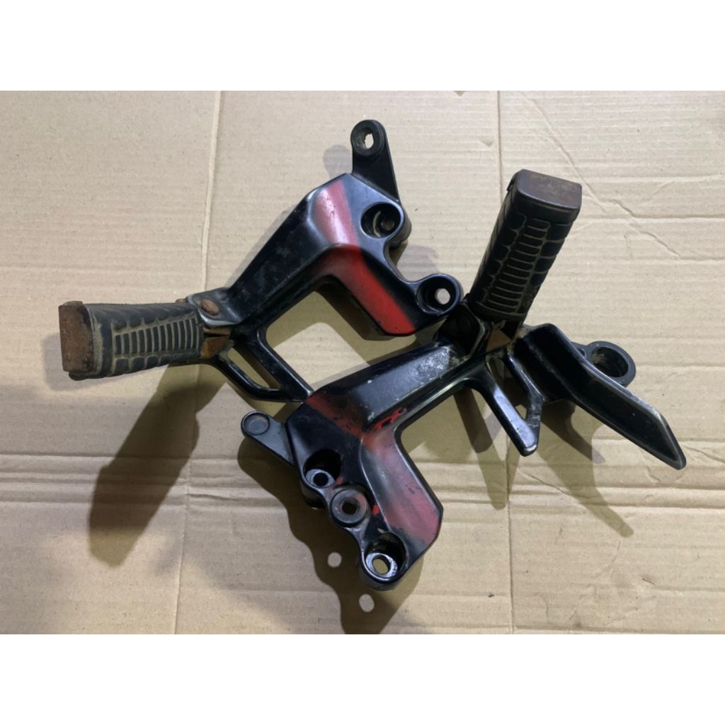 STEP BELAKANG JUPITER Z1