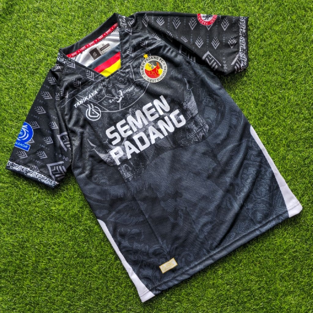 PREMIUM QUALITY JERSEY BOLA SEMEN PADANG FC HITAM THIRD 3D 2025 LIGA INDONESIA BRI SUPER LEAGUE LIGA