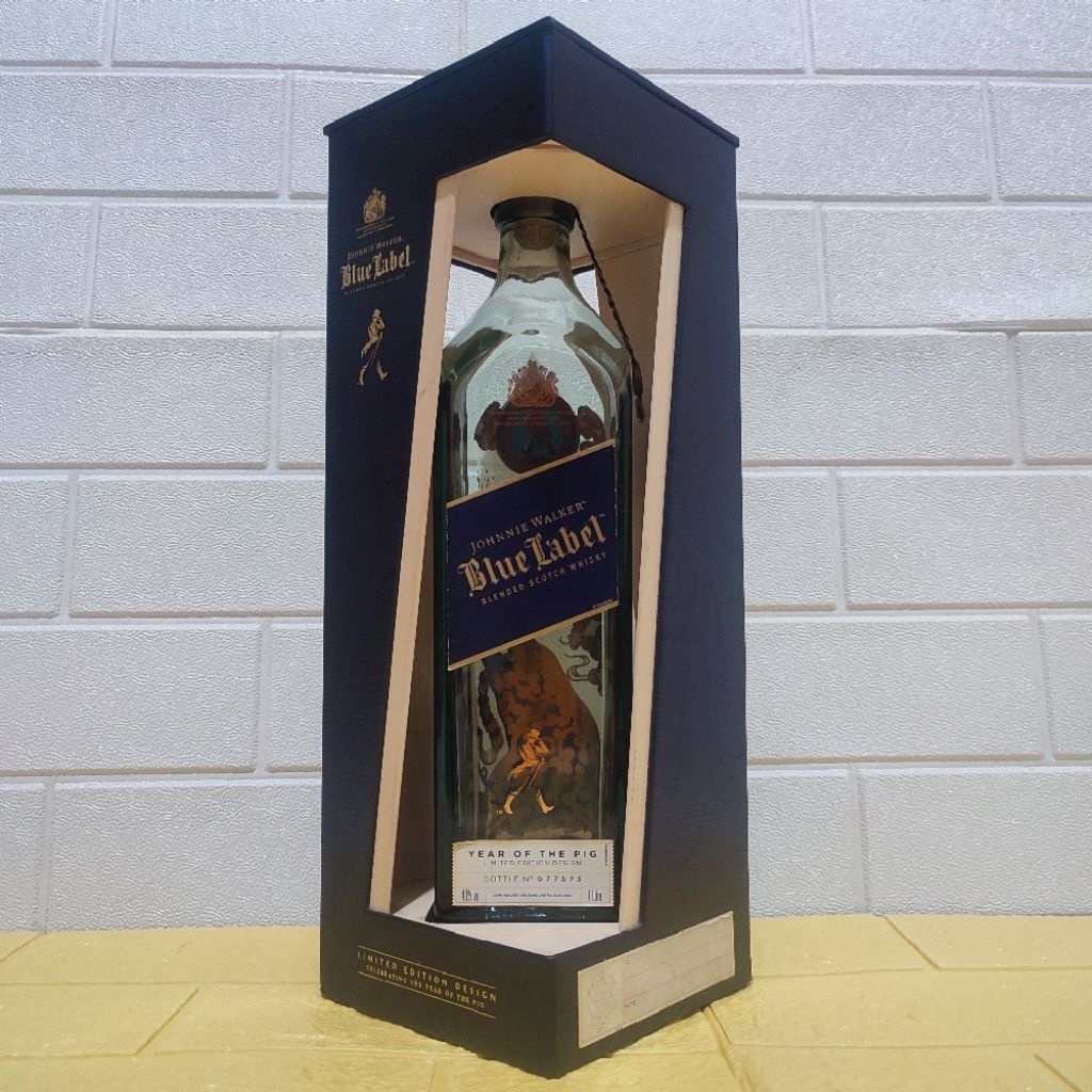 botol bekas kosong_BLUE label yeard off the PIG,1000mL