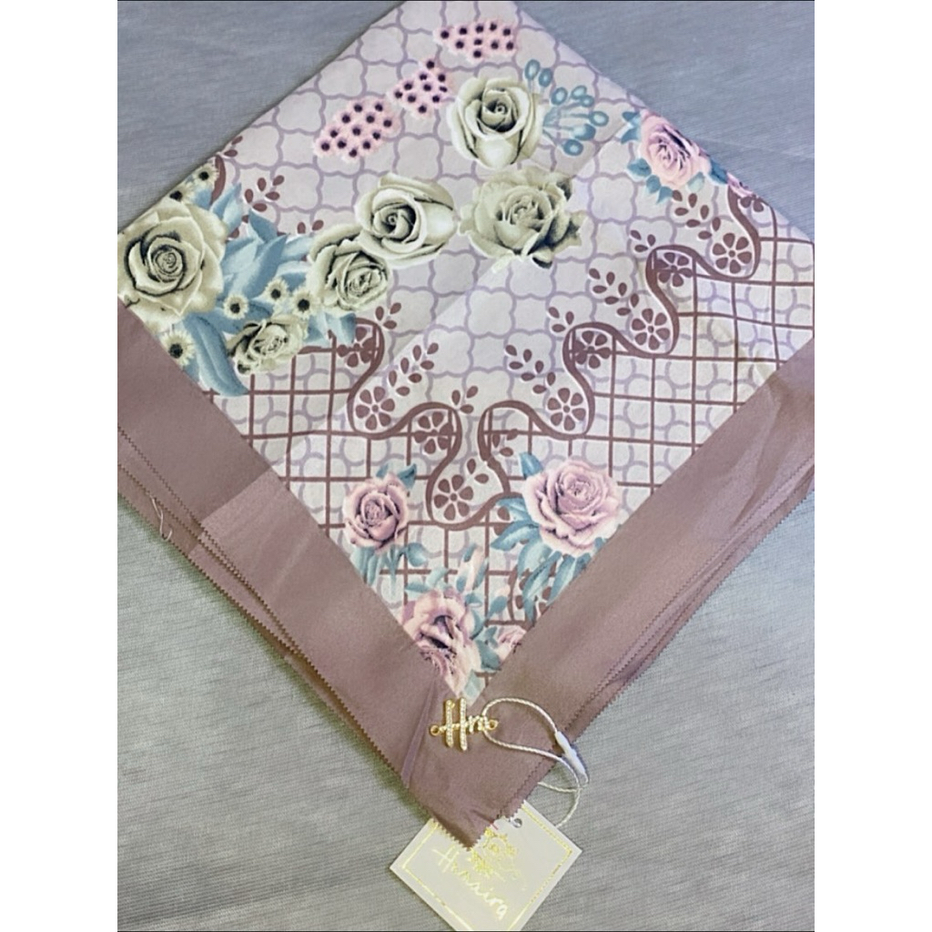 HUMAIRA-Hijab segi empat sinar motif