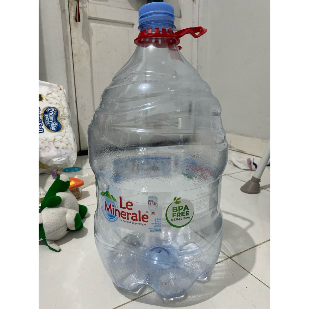 Galon Le Mineral 15L bekas