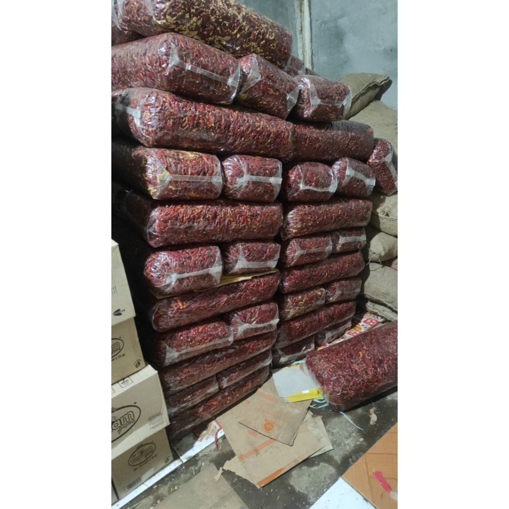 Cabe kering japlak, cabe kering  teja tanpa tangkai, cabe seblak,cabe bakso , cengek kering, cengek 