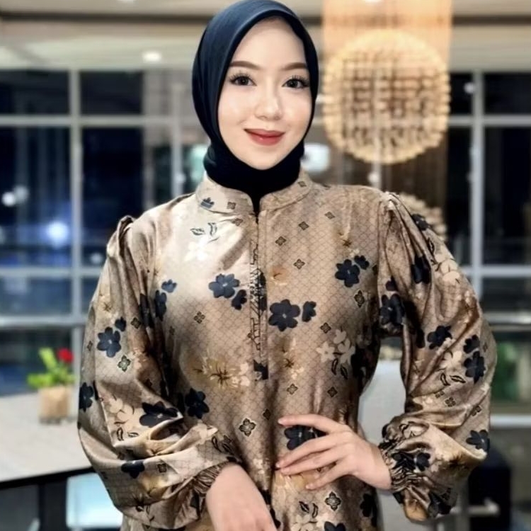 Baju Gamis Diora Silk Aura Manda Motif Mewah Elegan | Dress Jumbo Ld.130 Cantik Motif Mewah Aura