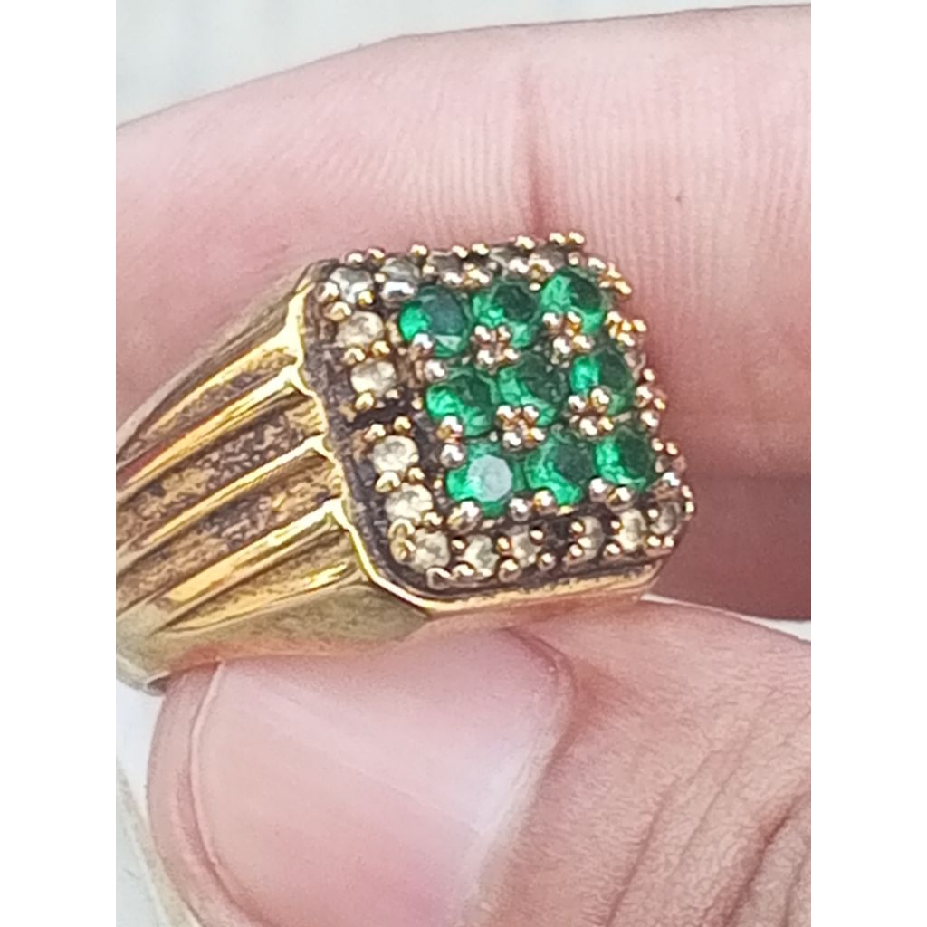 Tsavorite garnet stempel