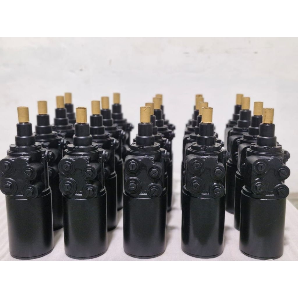 Steering Valve Komatsu HD785-7