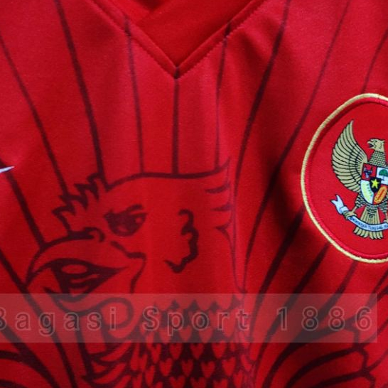Jersey Baju Bola Kit Timnas Indonesia Indo Retro Lama Lawas Home Shirt Kandang Piala Susuki 2010 INA
