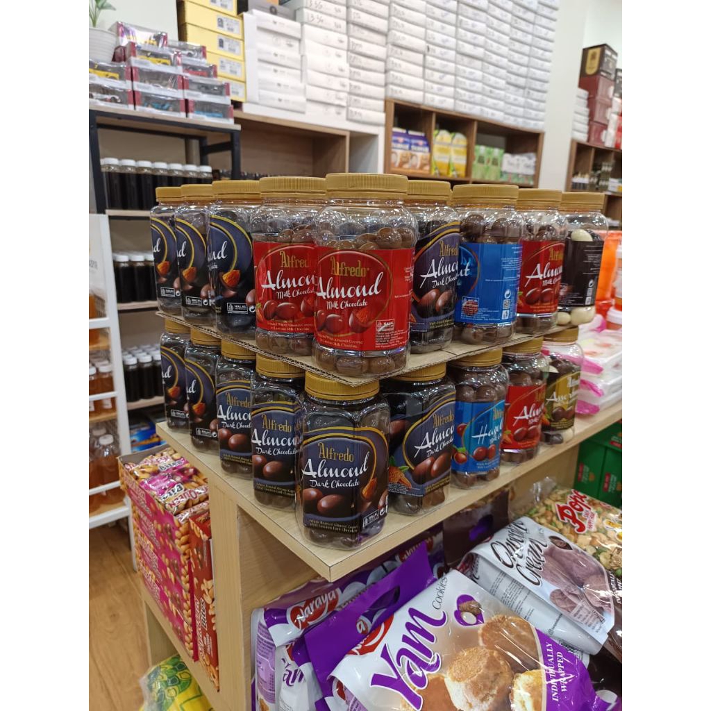 coklat almond Alfredo chocolate premium