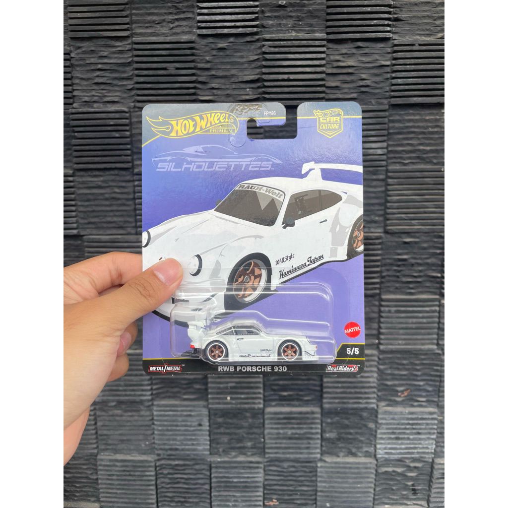 Hot Wheels Premium Silhouettes RWB Porsche 930 (Free Protector)