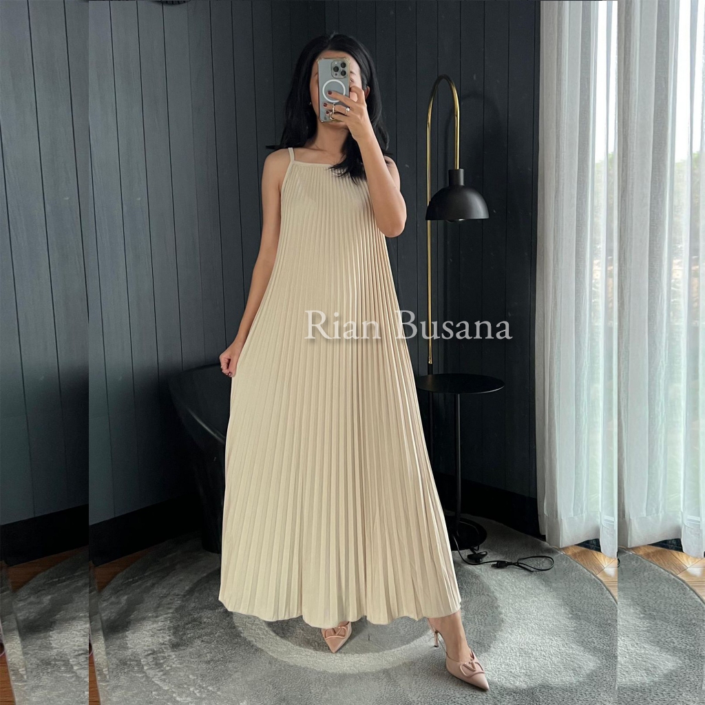Inner Dres Plisket Mayung / Dres Polos Plisket / Inner Plisket Dress Tanpa Lengan Tali 1 / Gamis tan