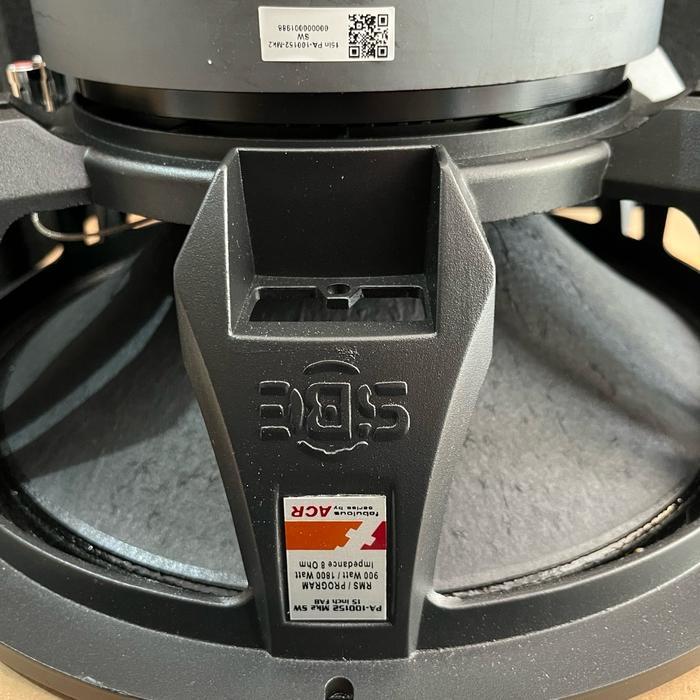 Speaker ACR Fabulous 100152 MK2 SW Subwoofer 15 Inch Voice Coil 4 Inch 900 Watt Original Daun Coatin