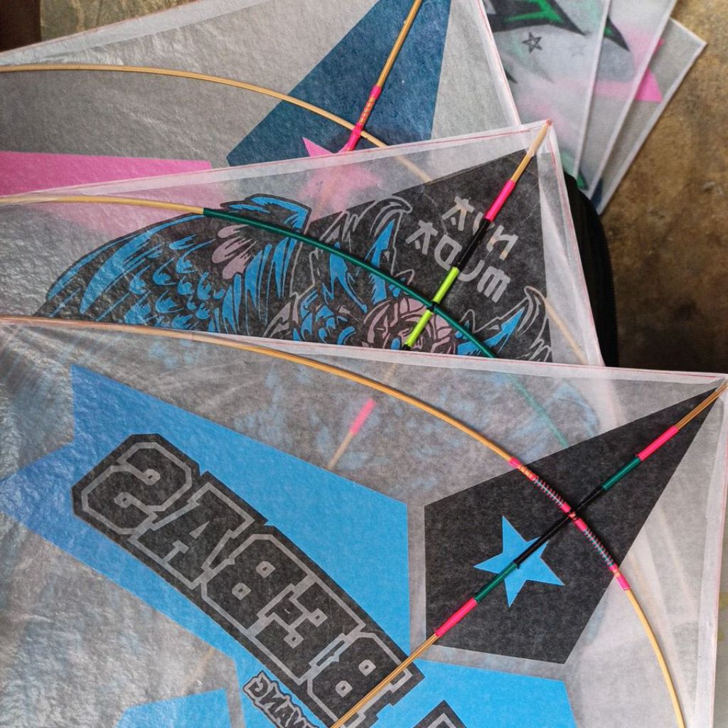 LAYANGAN SUKHOI SUPER LILIT