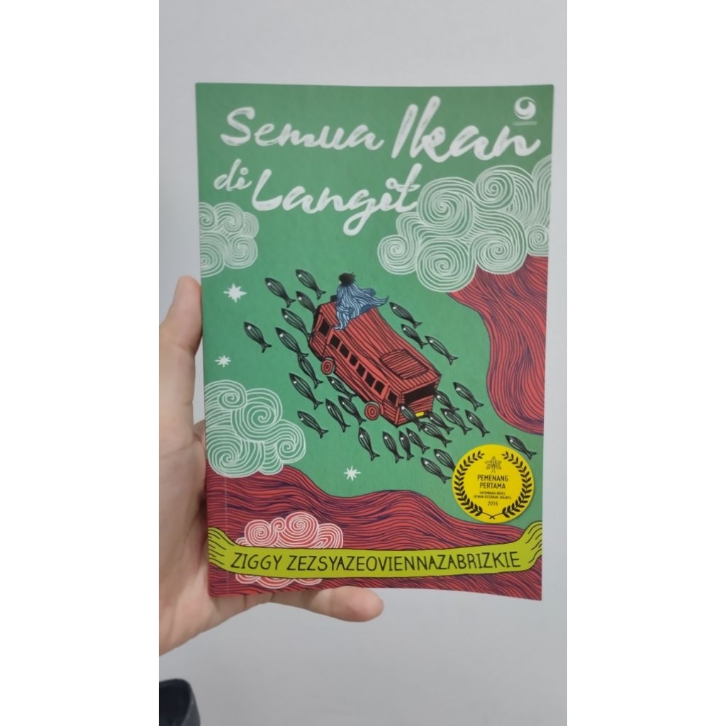 Semua Ikan di Langit - Ziggy Zesyazeoviennazabrizkie - Preloved - Edisi Baru