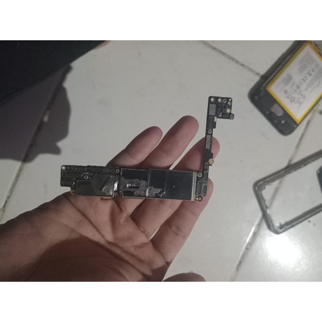 mesin Iphone 8 plus internal 256GB siap pakai