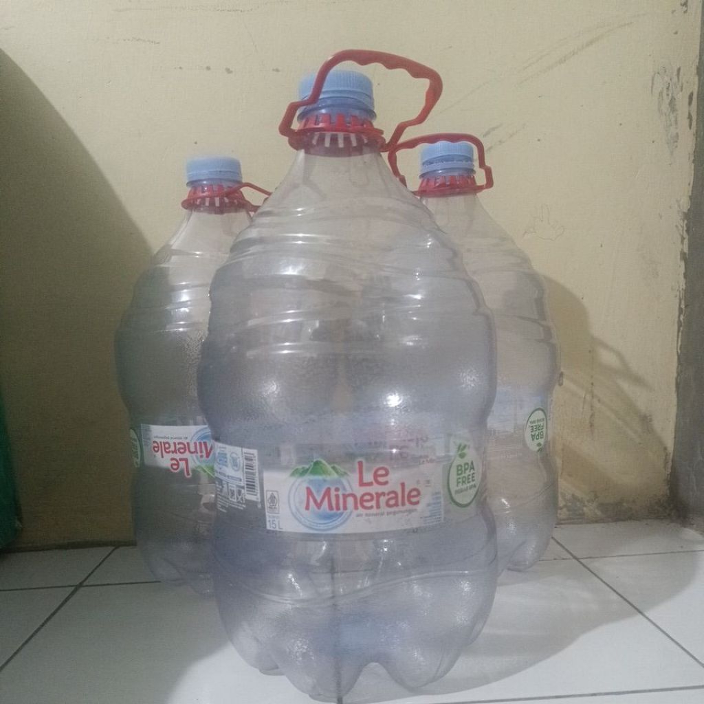 Galon kosong Bekas Le Mineral 15L