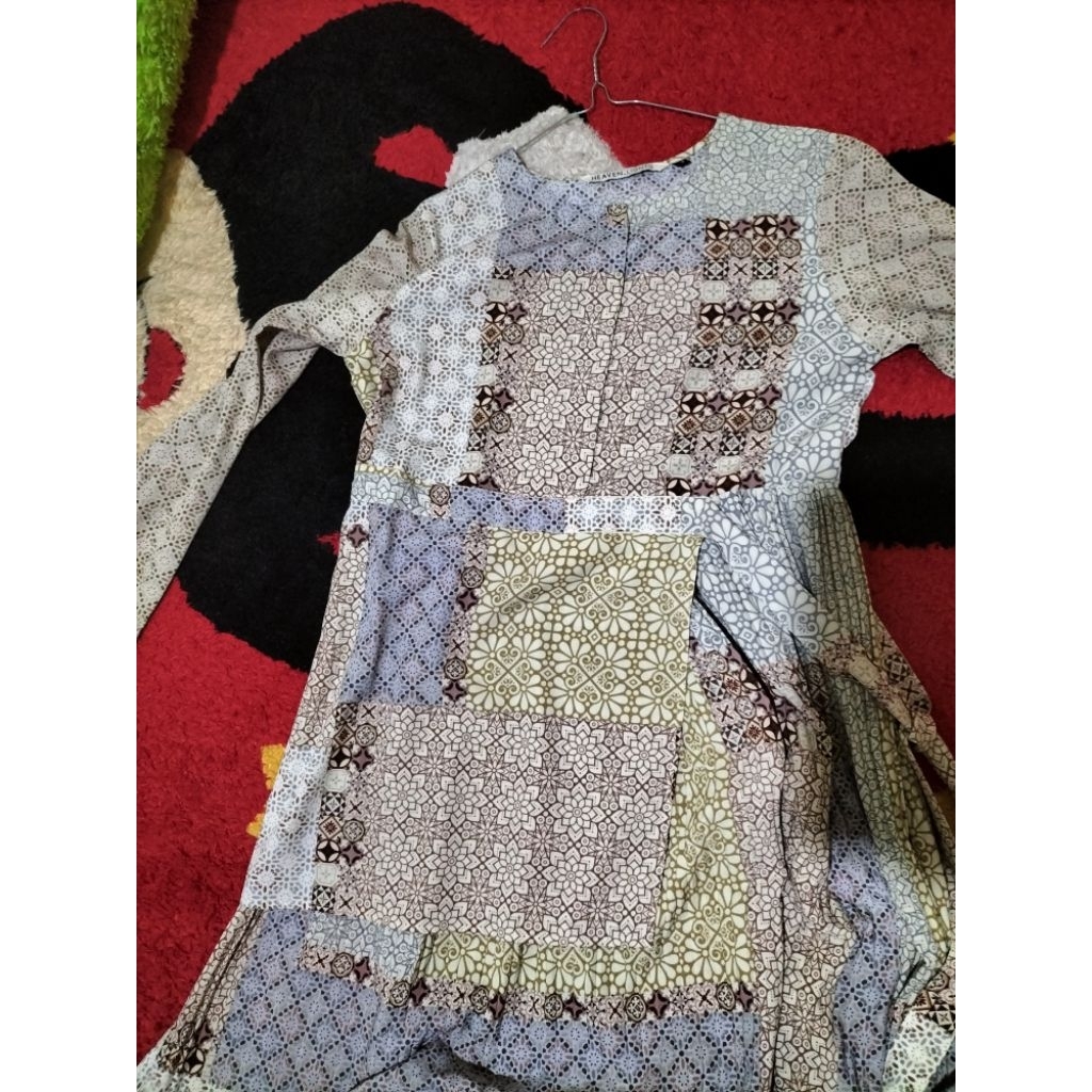 kenitra pleats by Heaven lights (preloved)