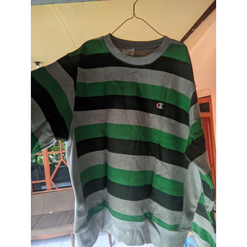 Preloved Crewneck Champion