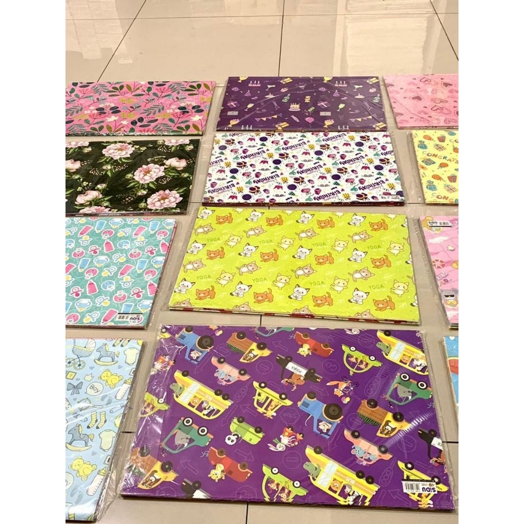 Kertas Kado Motif Cantik Tebal untuk Packing Sprei Selimut Bedcover Hadiah Ulang Tahun Pernikahan