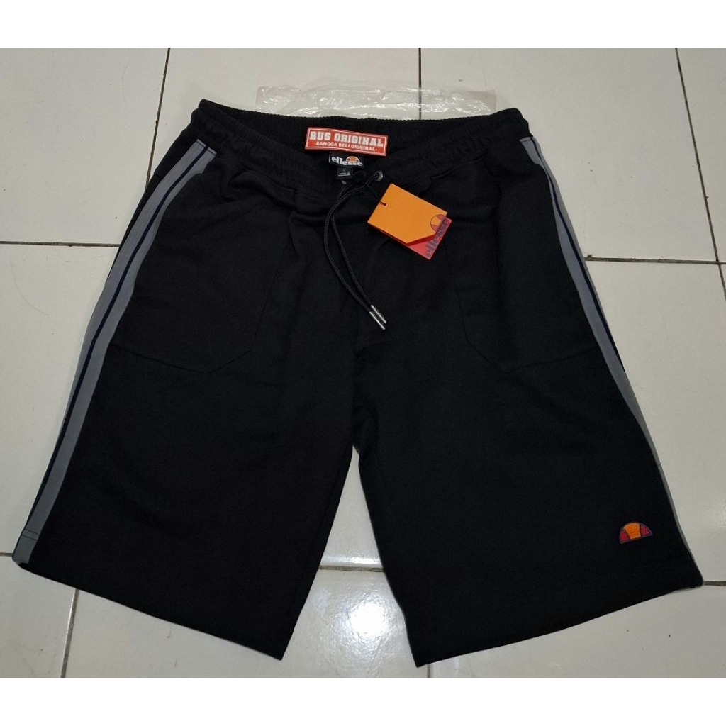 (SIZE L) celana pendek ellesse alenzo original