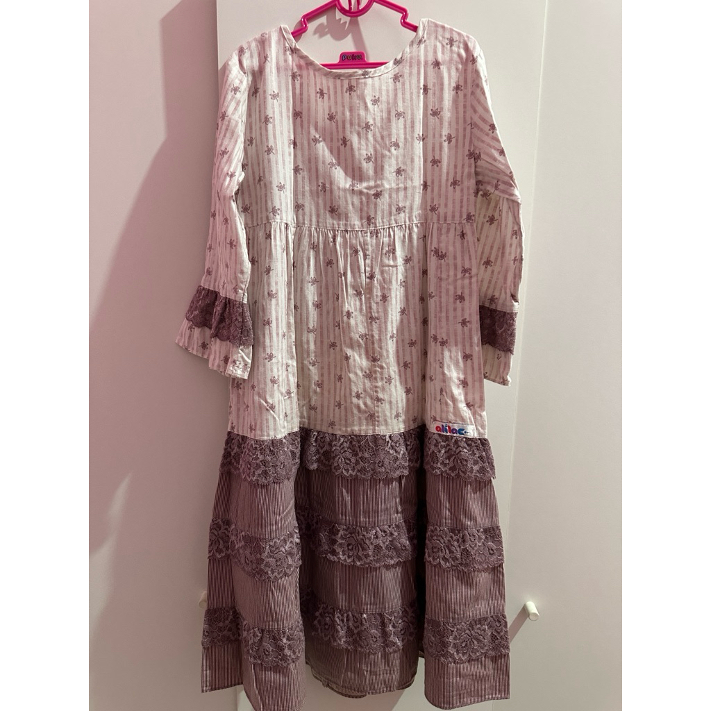 Preloved Dress Muslim Alilac ukuran 4 tahun