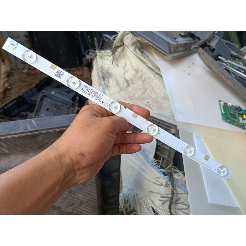 backlight bl tv sharp 3T-C24CB3I-BK C24CB3I