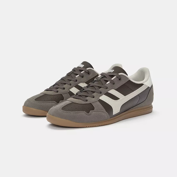 PULL N BEAR OFFTEN SNEAKERS SEPATU KETS RETRO COKLAT MIX PUTIH