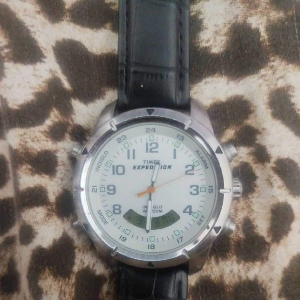 timex expedition indiglo