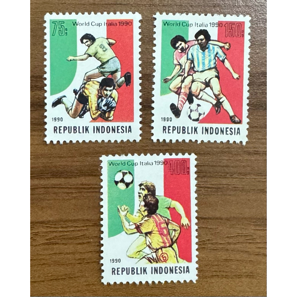 Prangko Kuno Set Langka “World Cup Italia 1990” (Filateli)