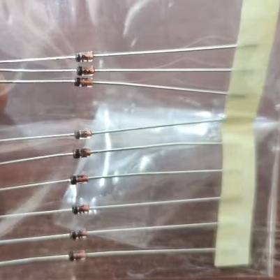 dioda zenner zener 12v