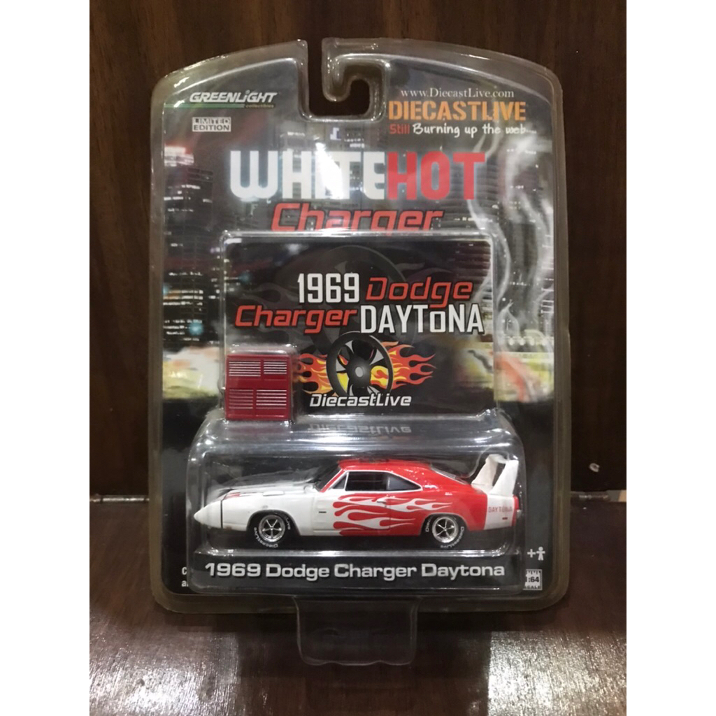 Greenlight 1969 Dodge Charger Daytona Flame