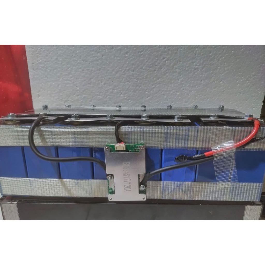 Lifepo4 spek 12v 200ah plus BMS