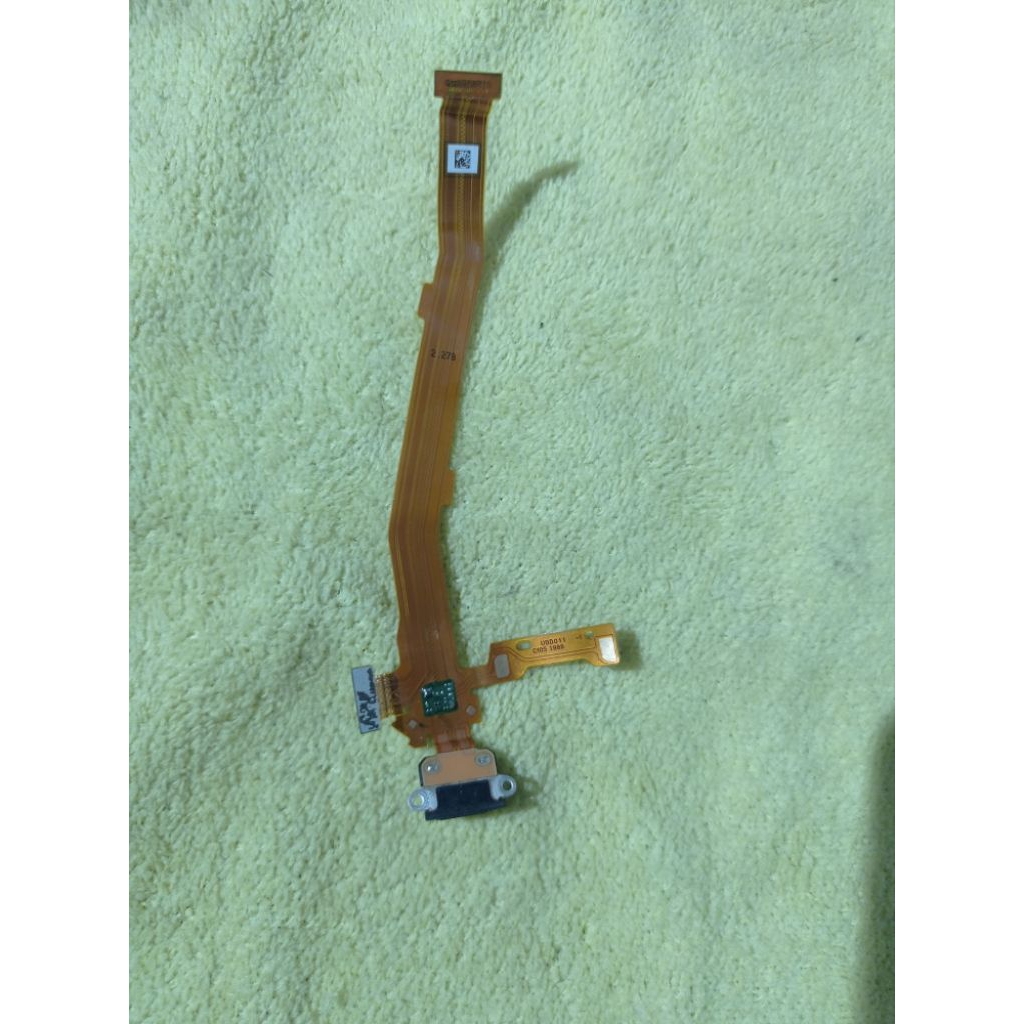 FLEKSIBEL CAS ORI COPOTAN OPPO A83