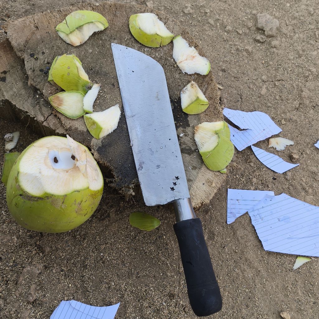 Pisau Calok Multifungsi Gagang Tembus Bahan Baja