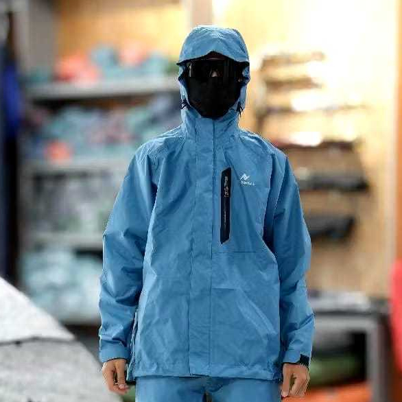 JAS HUJAN WILDSHELL TOREAN SERIES