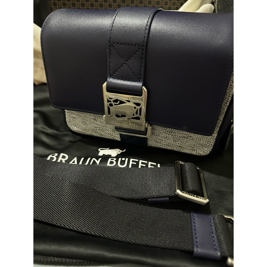 PESANAN Braun Buffel Sling Bag Original