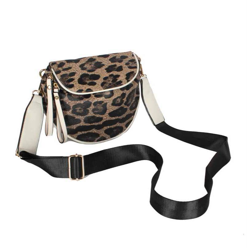 Leopard Sachi Tas Selempang Wanita