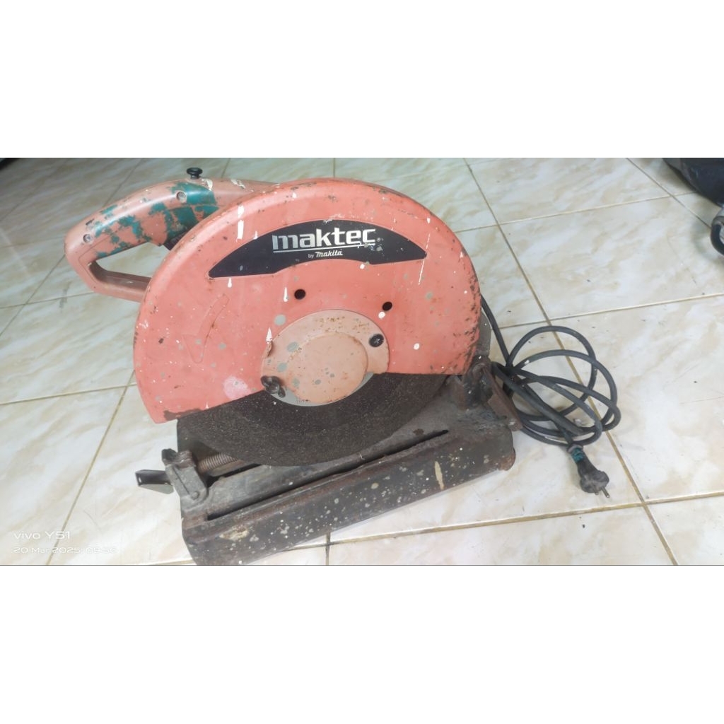 Mesin Potong Besi Cutting Dan MAKTEC